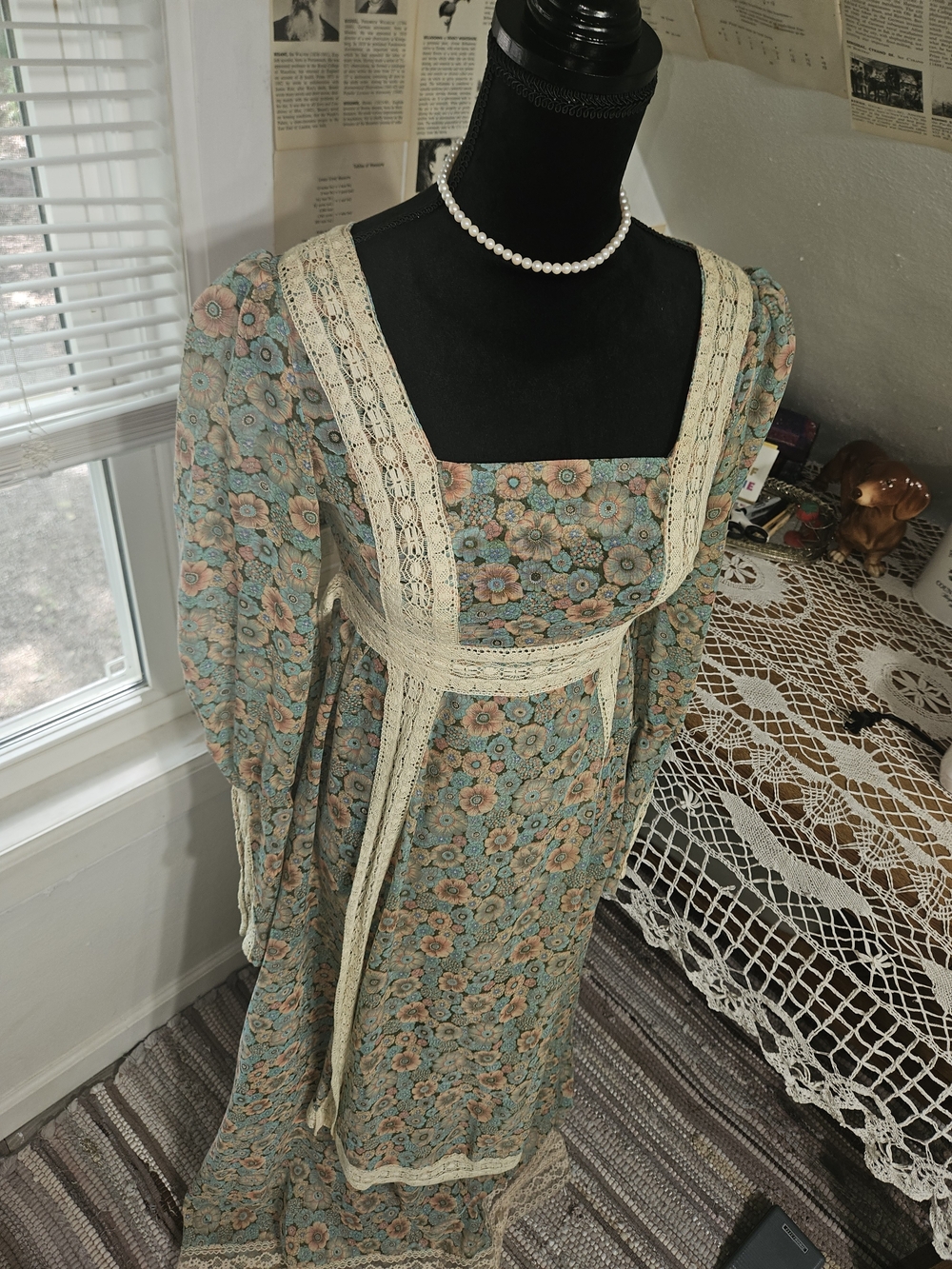 Gunne Sax by Jessica Black Label Sunflower Dress - Picture 3 of 8